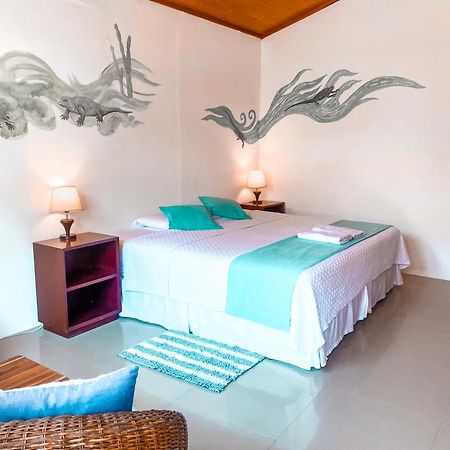 Hotel Coral Blanco With High Speed Internet Starlink And Galapagos Tour Operator Puerto Villamil Eksteriør billede