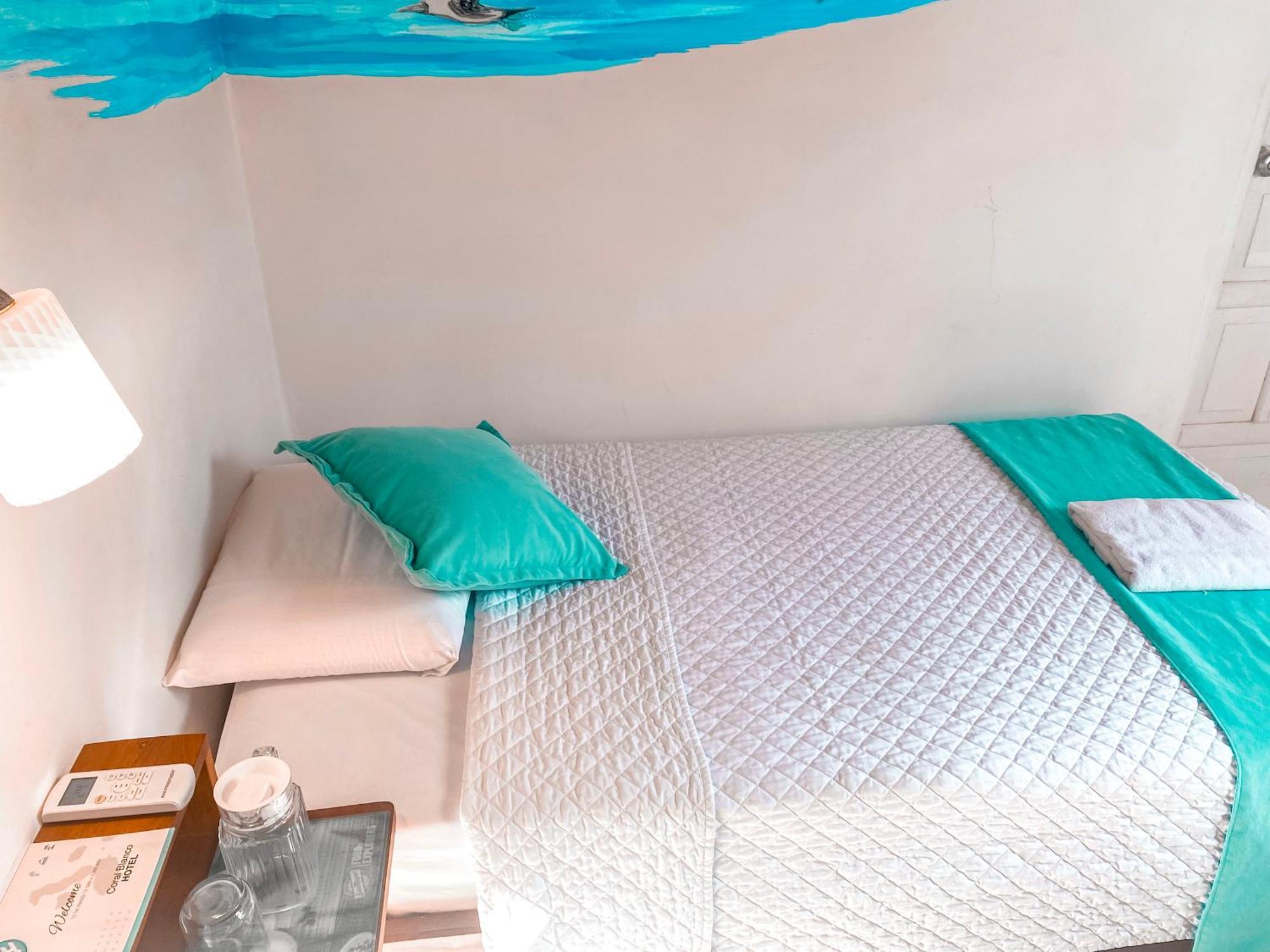 Hotel Coral Blanco With High Speed Internet Starlink And Galapagos Tour Operator Puerto Villamil Eksteriør billede