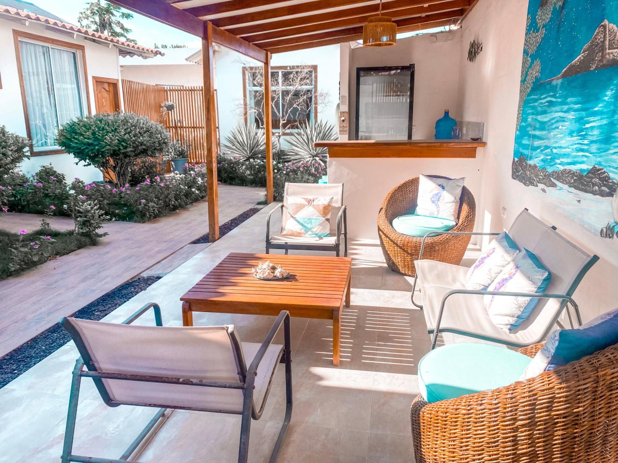 Hotel Coral Blanco With High Speed Internet Starlink And Galapagos Tour Operator Puerto Villamil Eksteriør billede